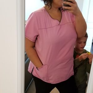 2xl scrub top